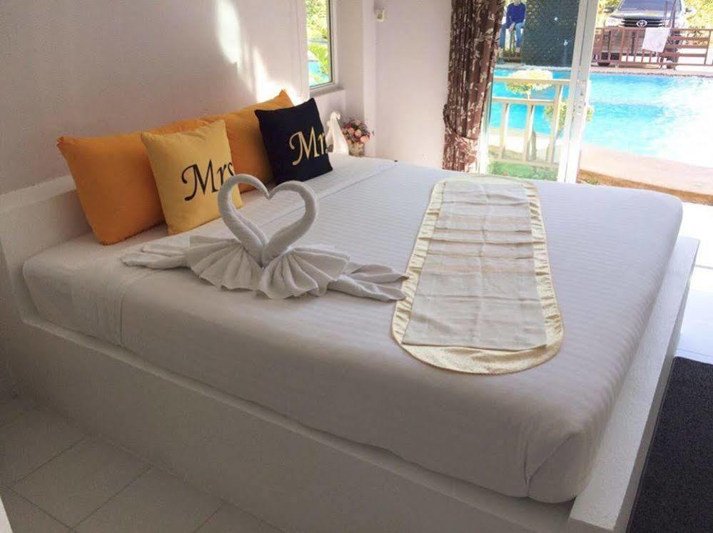 Charm Resort Cha-Am Buitenkant foto