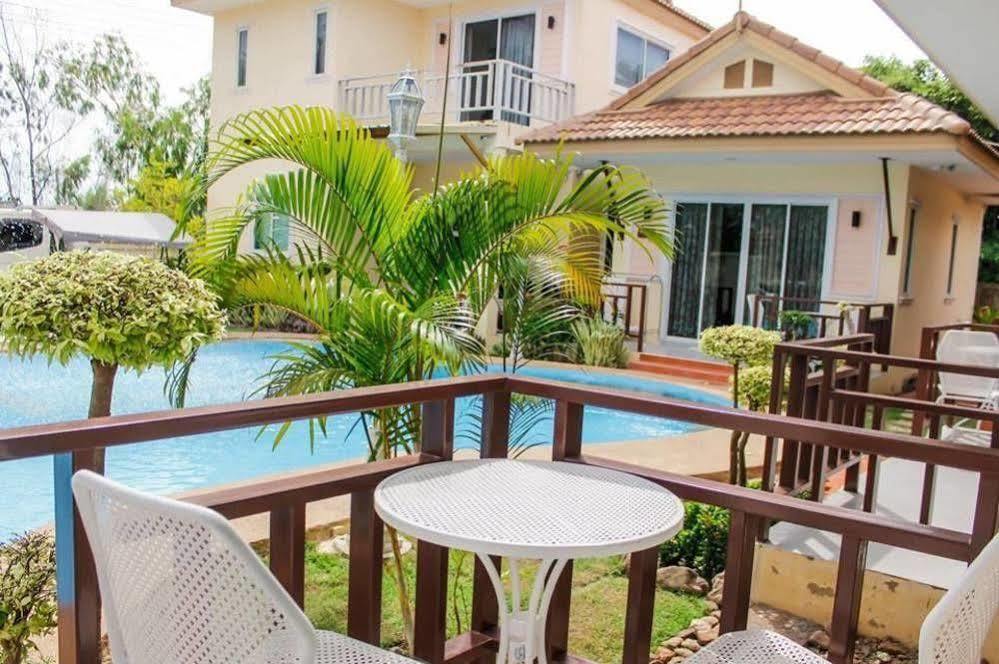 Charm Resort Cha-Am Buitenkant foto