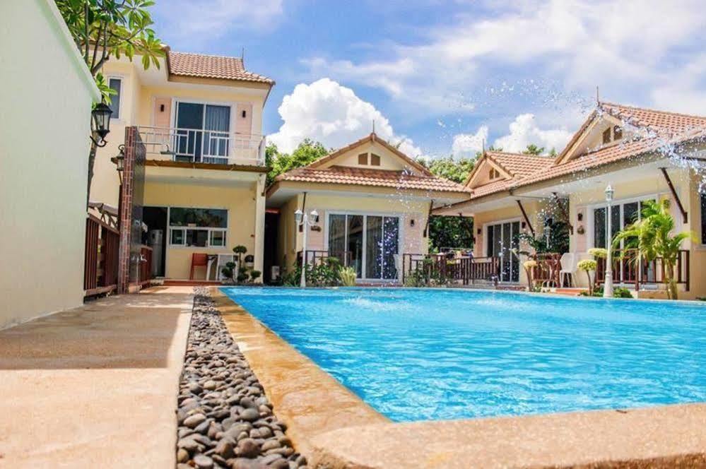 Charm Resort Cha-Am Buitenkant foto