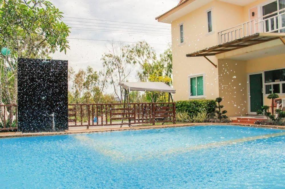 Charm Resort Cha-Am Buitenkant foto